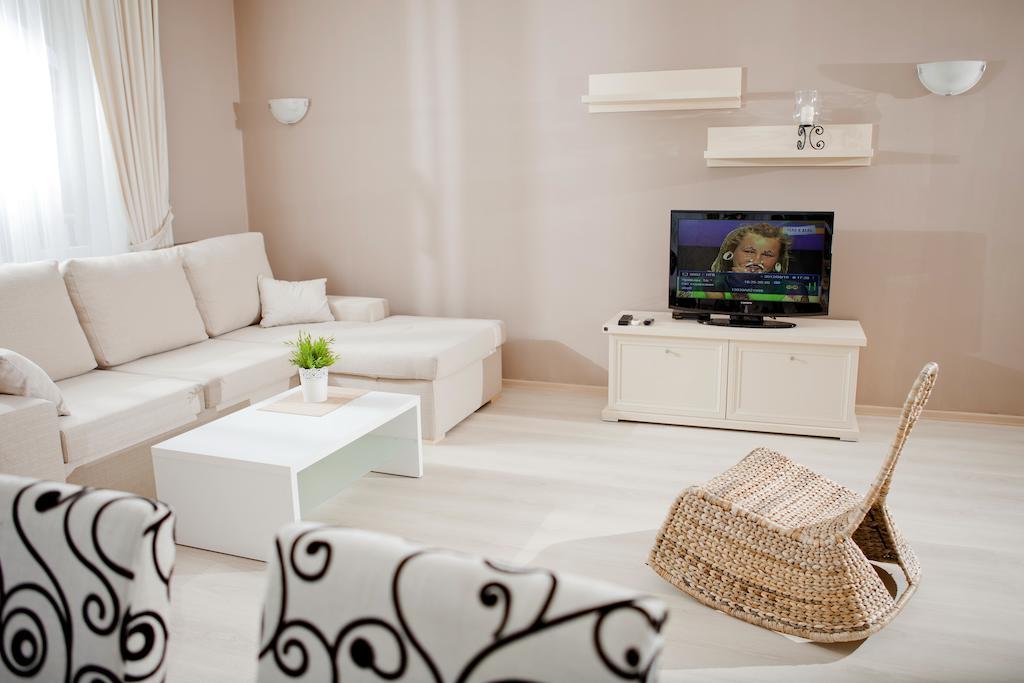 Apartments Atia Τσερνομόρετς Δωμάτιο φωτογραφία