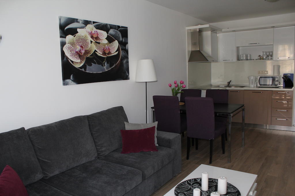 Apartments Atia Τσερνομόρετς Δωμάτιο φωτογραφία